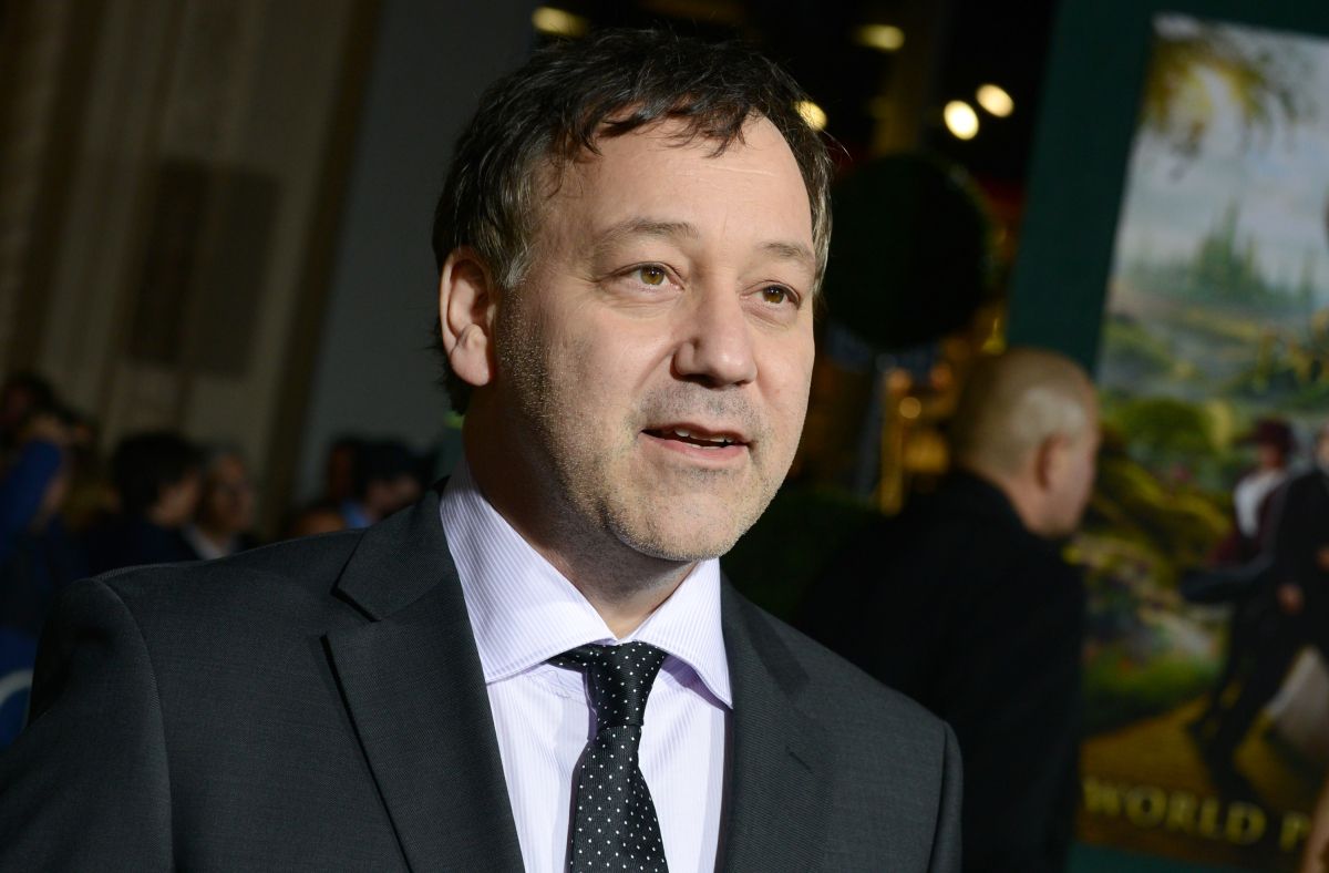 Sam Raimi produzirá ficção científica escrita por dupla de Um Lugar Silencioso