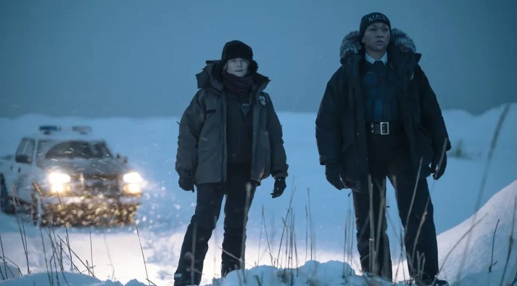 CRÍTICA | True Detective: Terra Noturna busca ressuscitar o passado no Alasca, mas acaba se perdendo na neblina de suas próprias memórias